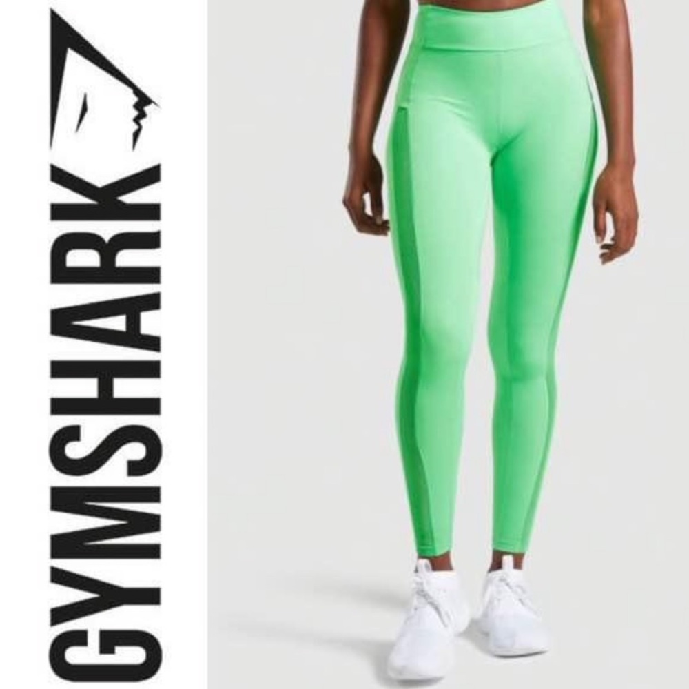 Gymshark move legging, green, size small